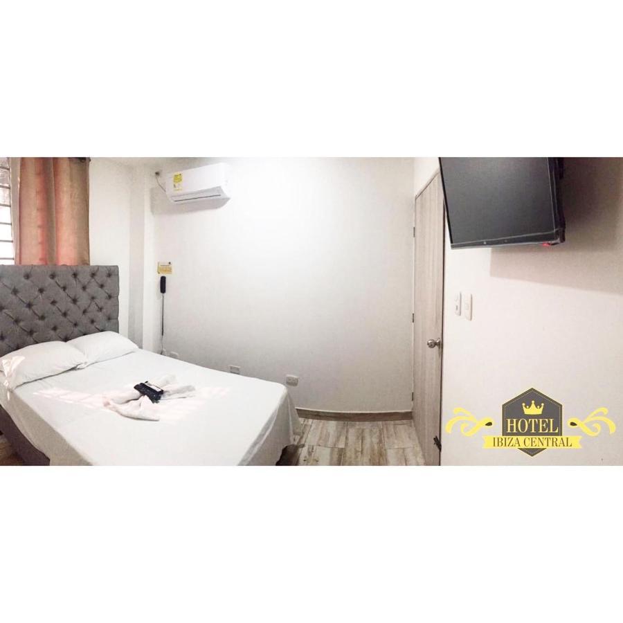 Hotel Ibiza Central Montería Eksteriør bilde